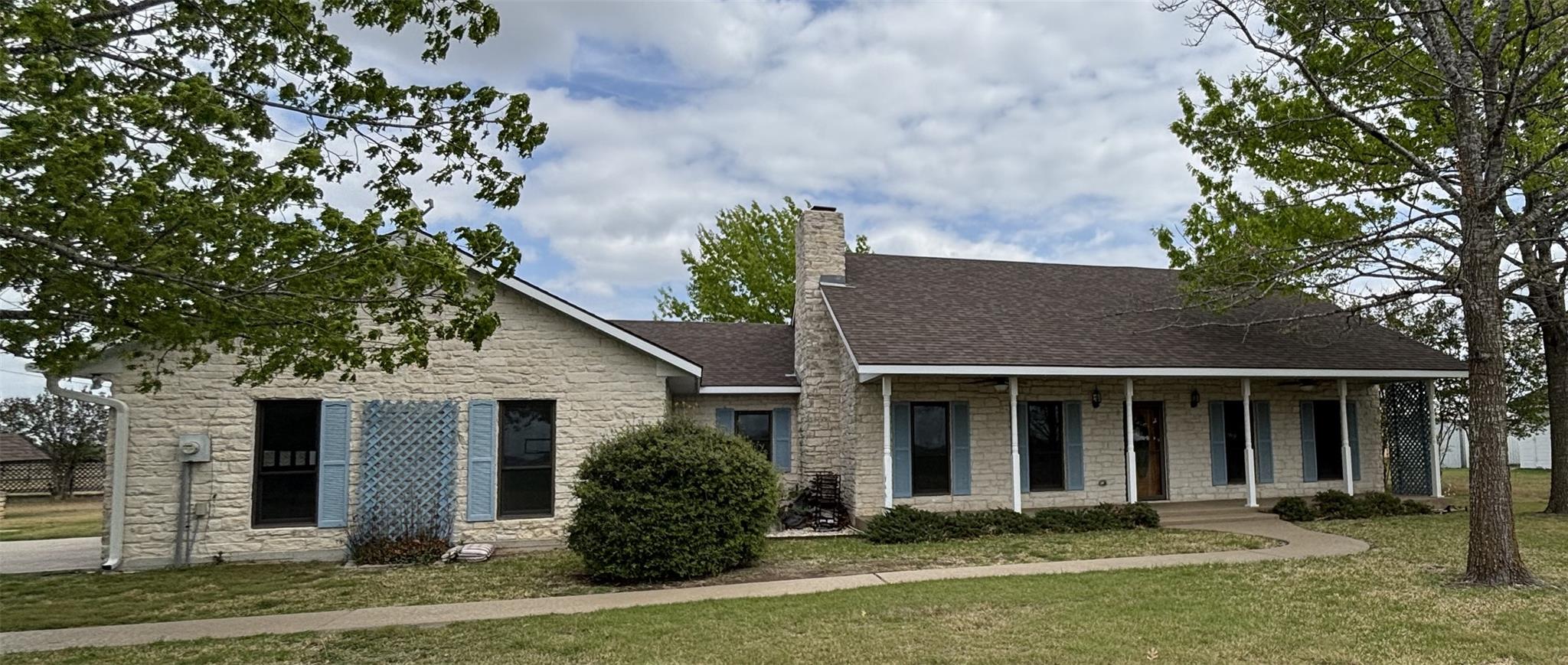 140 County Road 167 None, Georgetown, TX 78626