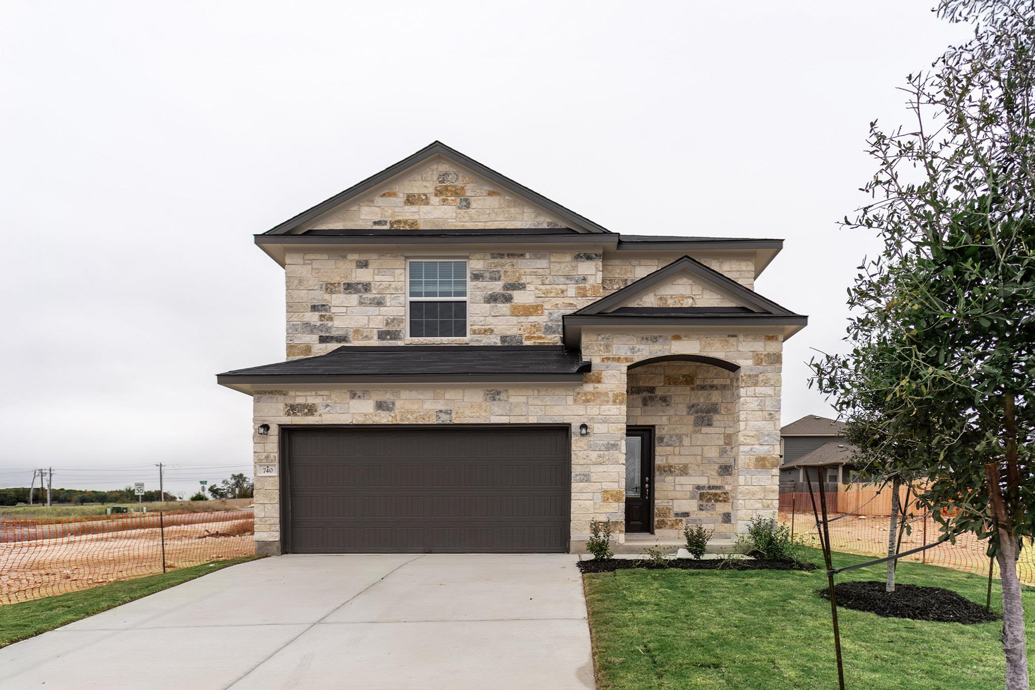 740 Barbary Coast Ln, Jarrell, TX 76537