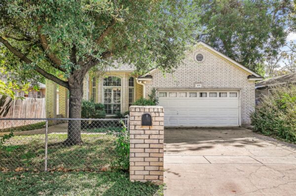 409 E Austin Ave, Round Rock