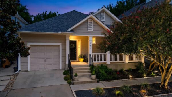 2713 Kinney Oaks Ct, Austin