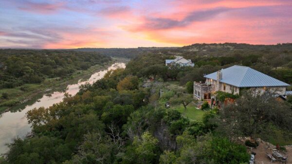5229 Hupedo Ranch Rd, Spicewood