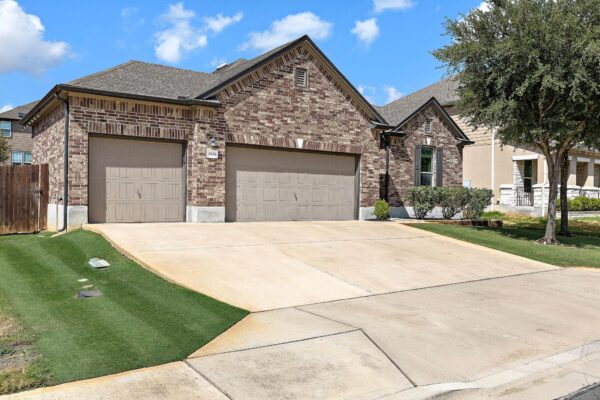 1026 Toltec Trl, Georgetown
