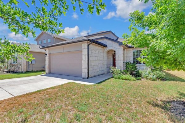 228 Baron Creek Trl, Bastrop