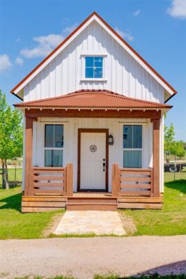 23461 FM 150 None #A, Driftwood