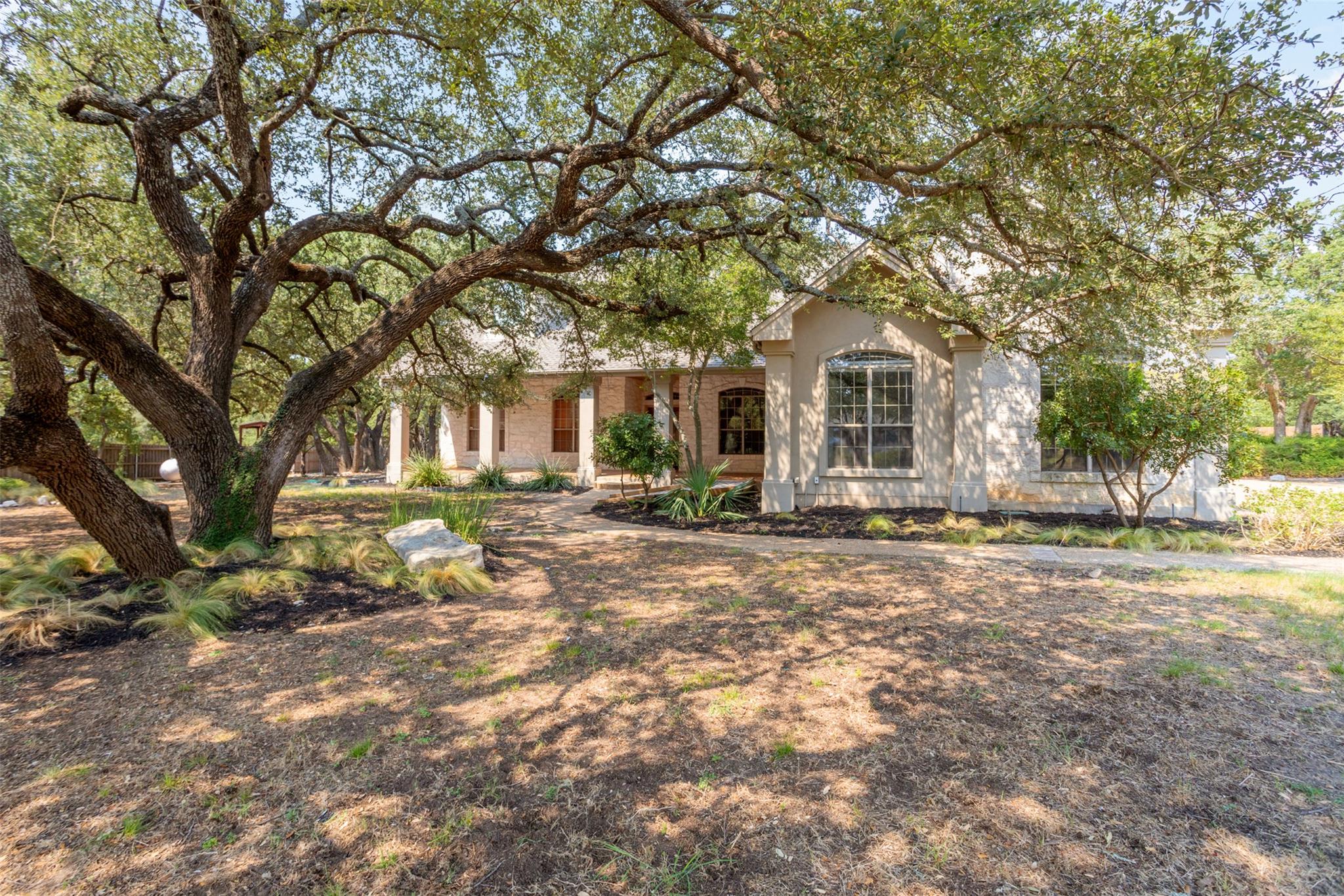107 Hallie Ct, Georgetown, TX 78633