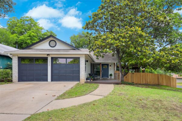 1800 Rainy Meadows Dr, Austin
