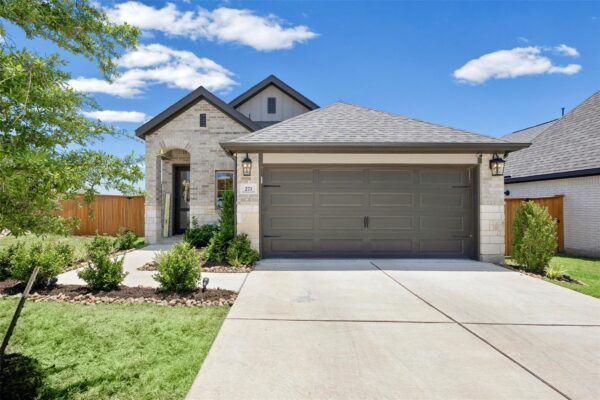 271 Reef Band Dr, Kyle