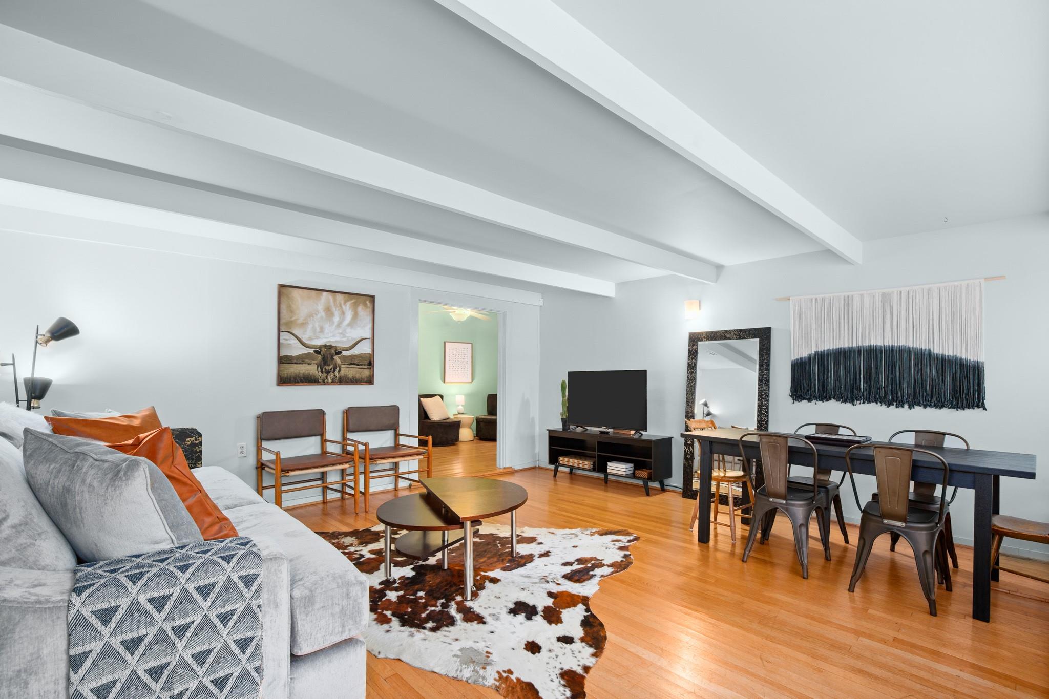 1406 Summit St, Austin, TX 78741