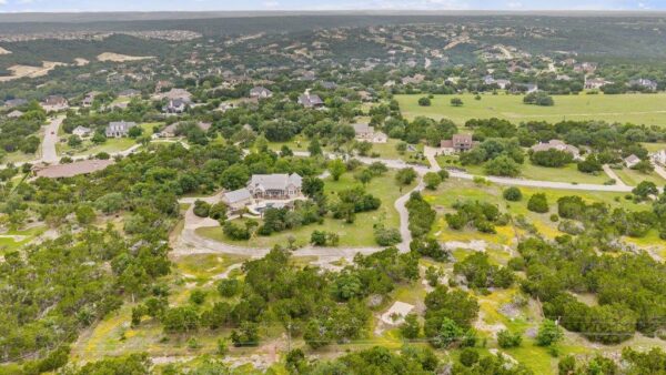 2026 Spyglass Hl, Leander