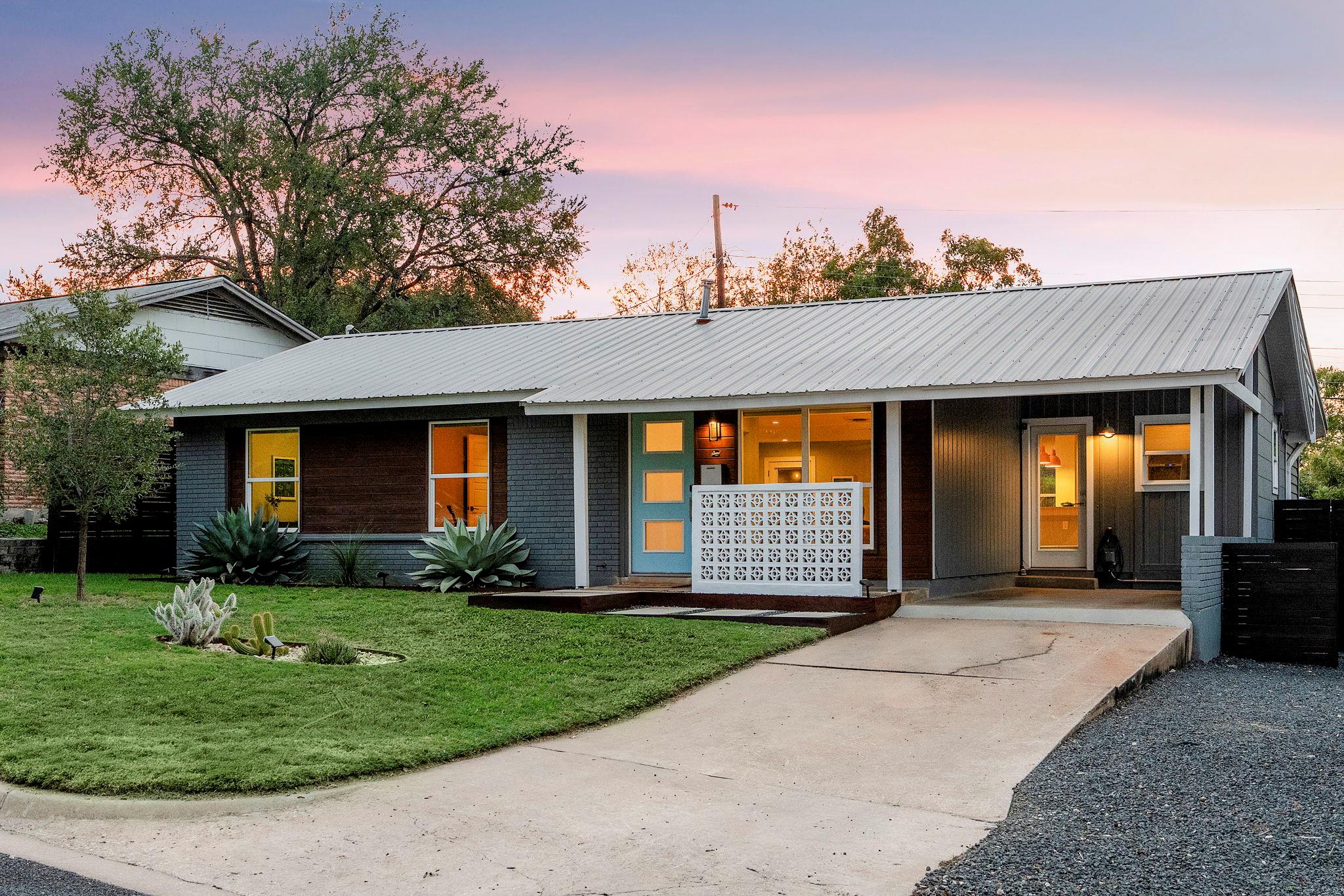 2704 Little John Ln, Austin, TX 78704