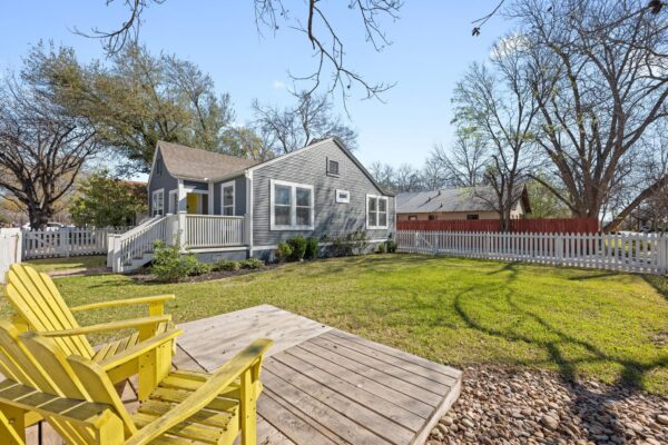 1407 S Myrtle St, Georgetown