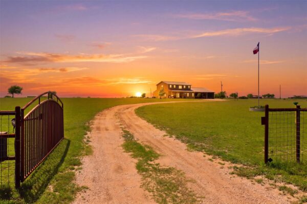 10751 County Road 210 None, Bertram