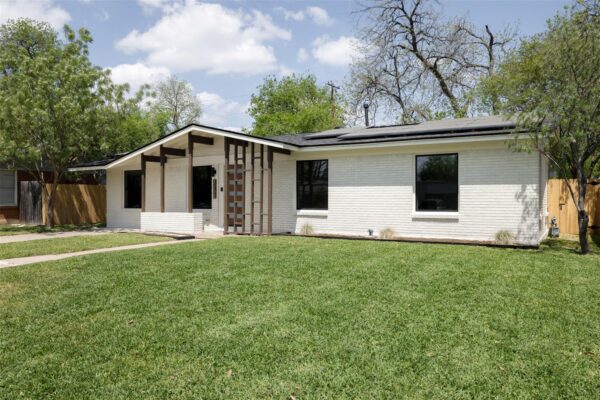 2200 Bristol Dr, Austin