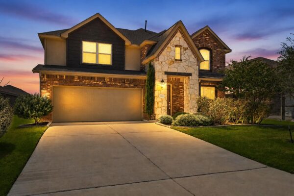 3901 Eland Dr, Pflugerville
