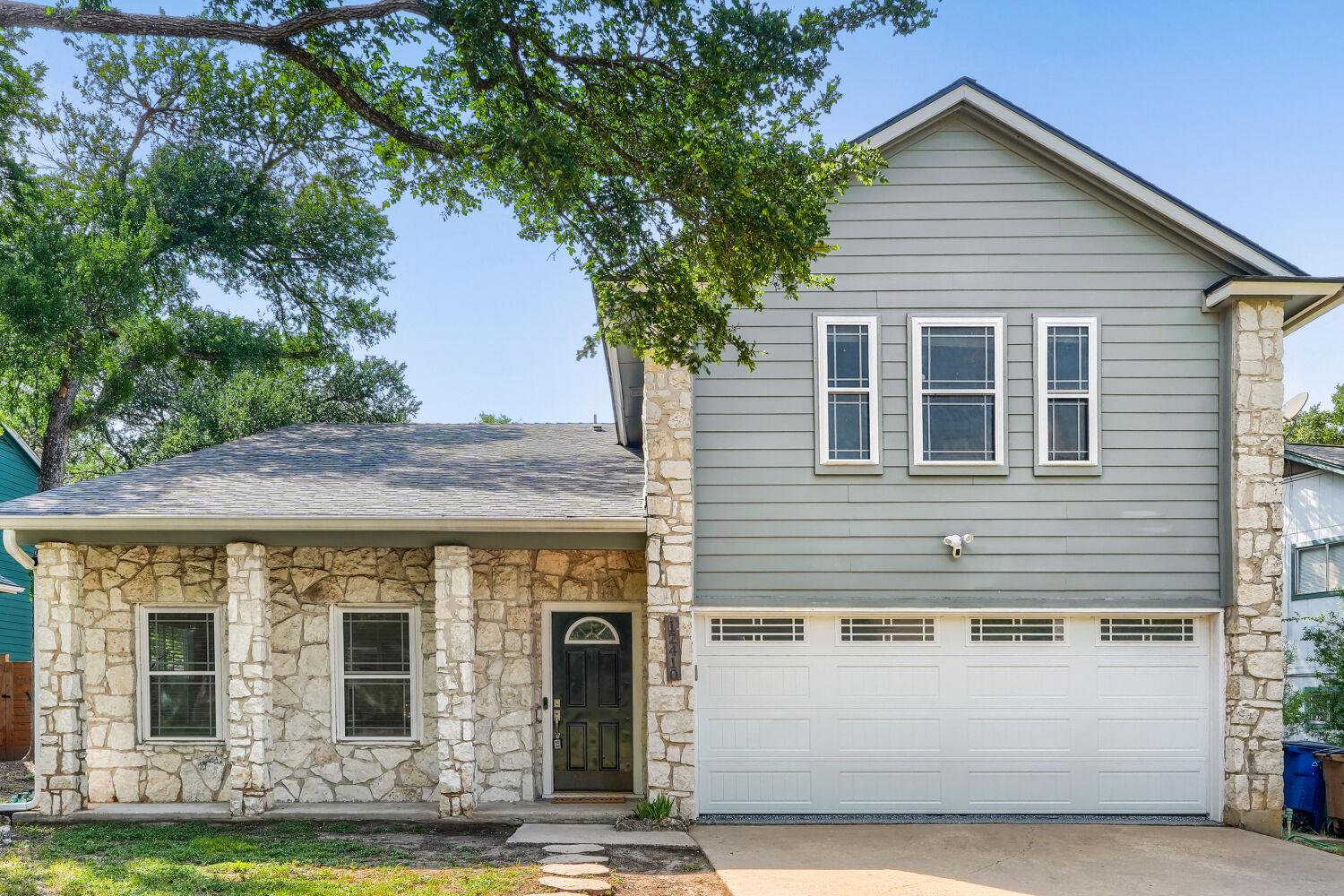 12410 Blossomwood Dr, Austin, TX 78727