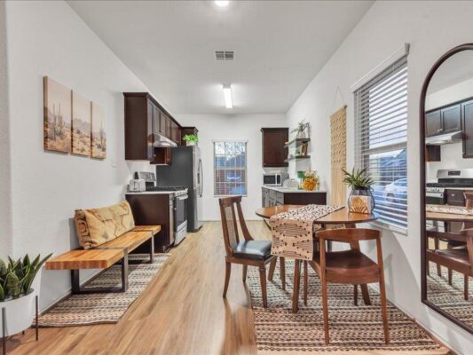 161 Emerald Green Trl, Buda