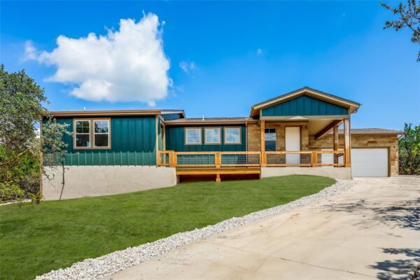 4005 Rockpark Cir, Lago Vista
