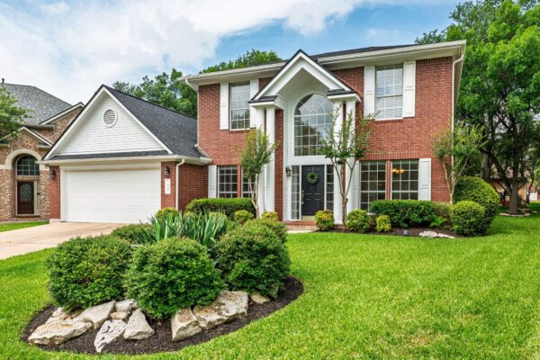 904 BROOKSIDE Ct, Round Rock