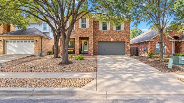 2004 Petrified Forest Dr, Austin