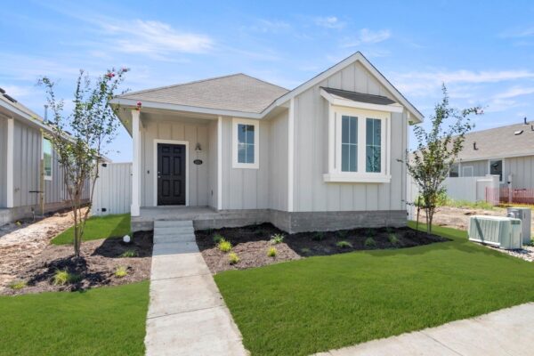 3051 Winding Creek Rd, Kyle