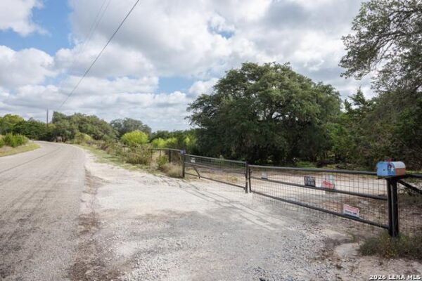 2970 Rolling Hills Rd, Blanco
