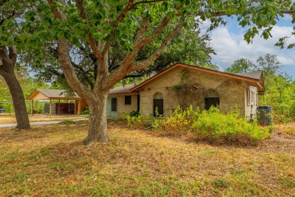 7707 Meadowview Ln, Austin