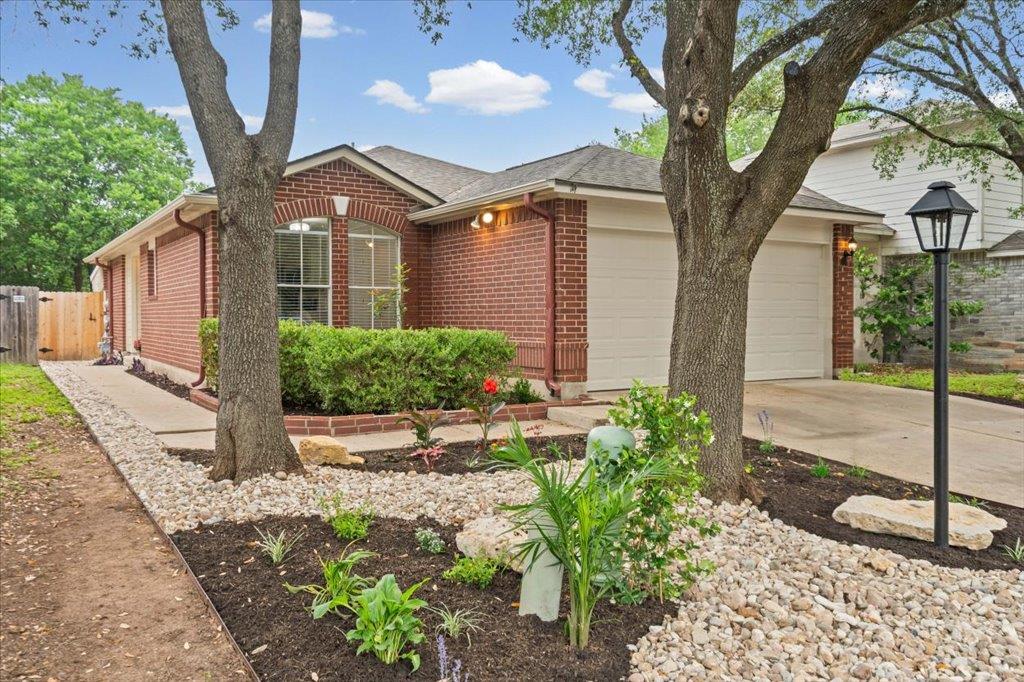 1404 Sir Thopas Trl, Austin, TX 78748