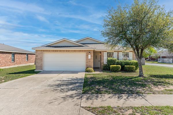 210 Carol Ave, Leander