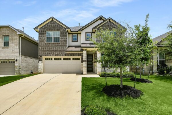 2337 Bravo Pass, Leander