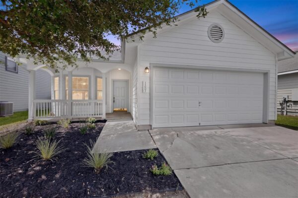 11607 Lapoynor St, Manor