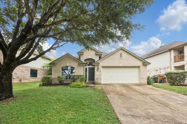 230 Middle Creek Crk, Buda