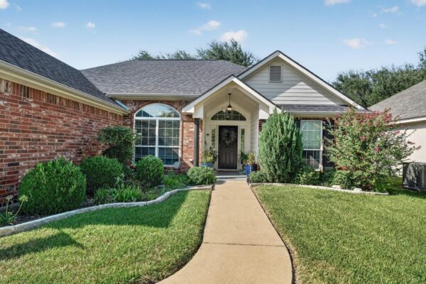 2716 Butterfly Dr, Temple