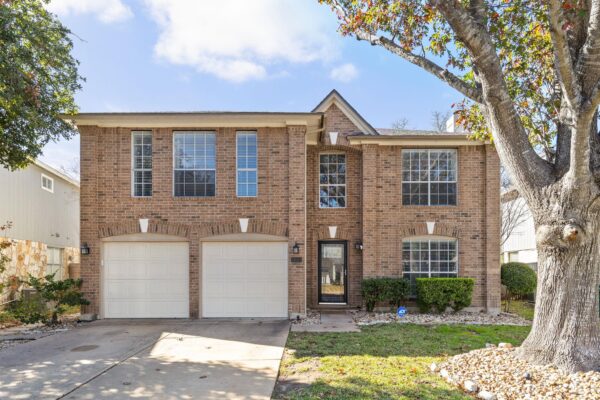 2608 Buckeye Trl, Cedar Park