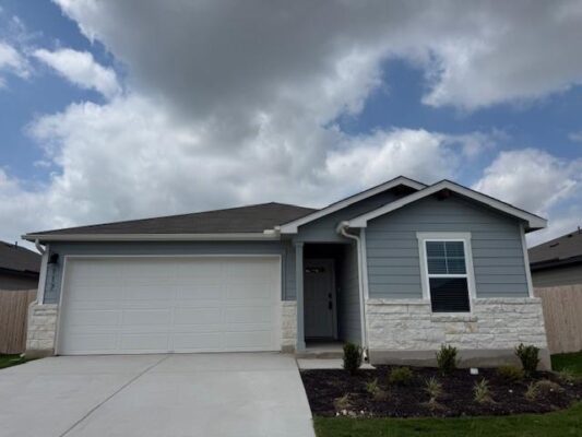 117 Honey Bee Rd, Jarrell