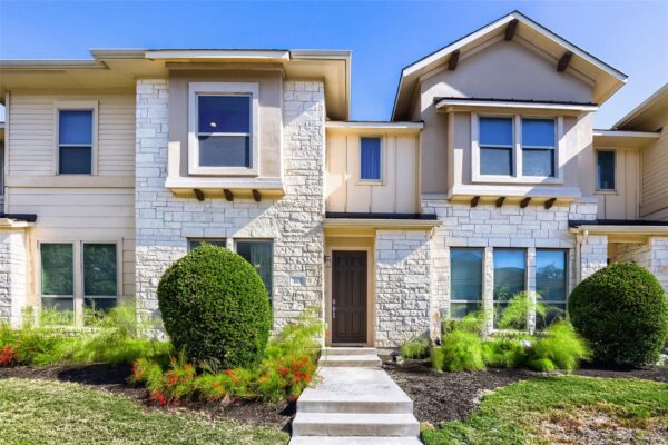 13800 Lyndhurst St #203, Austin