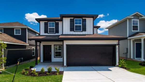 215 Arnold Loop None, Uhland