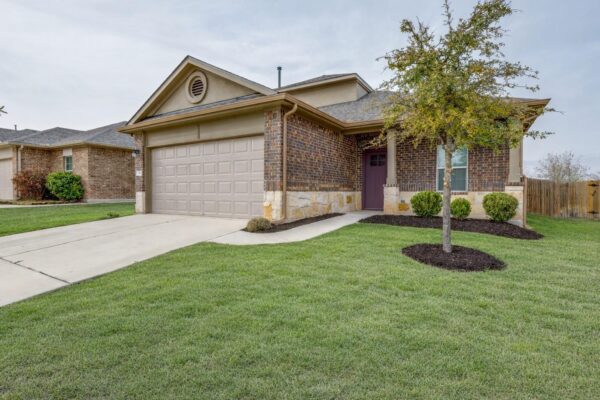 348 Shiner Ln, Georgetown