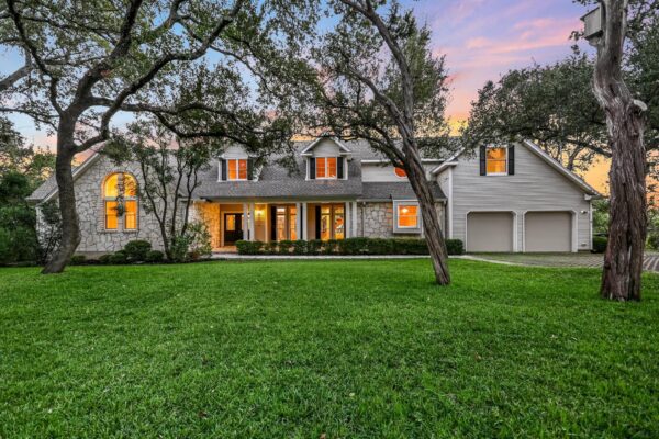 705 Windsong Trl, West Lake Hills