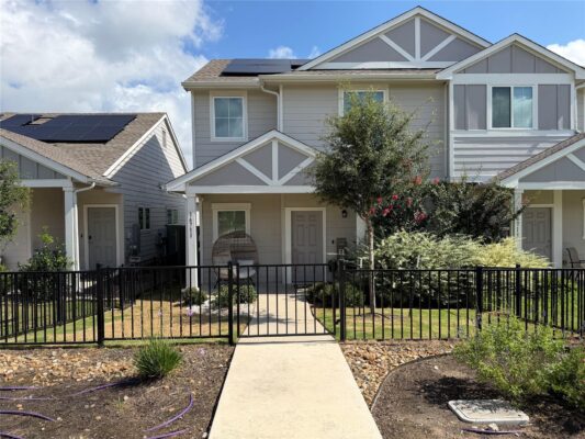 16711 Radiant Dr, Manor