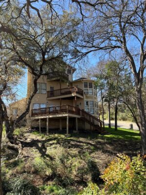 501 Westbrook Dr, Austin