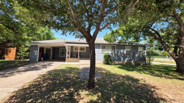 1028 Ellingson Ln, Austin