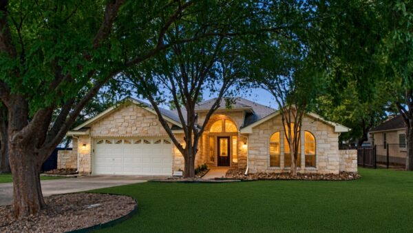 29000 COLONIAL Dr, Georgetown
