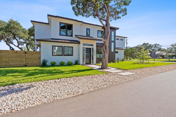 8503 Grandview Dr, Jonestown