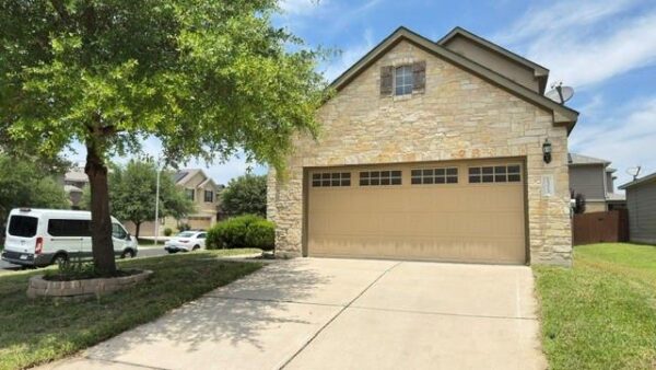 1324 Tillerfield None, Austin