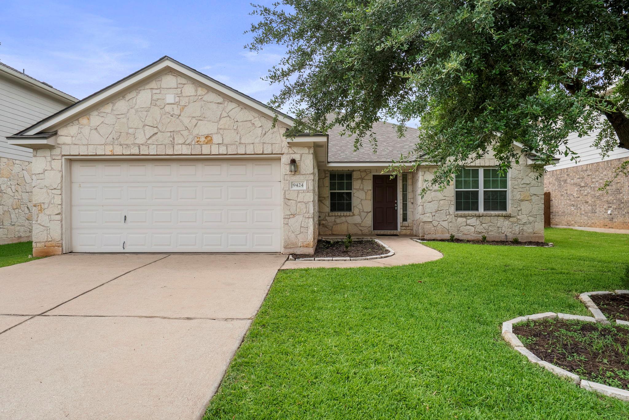 9424 Castle Pines Dr, Austin, TX 78717