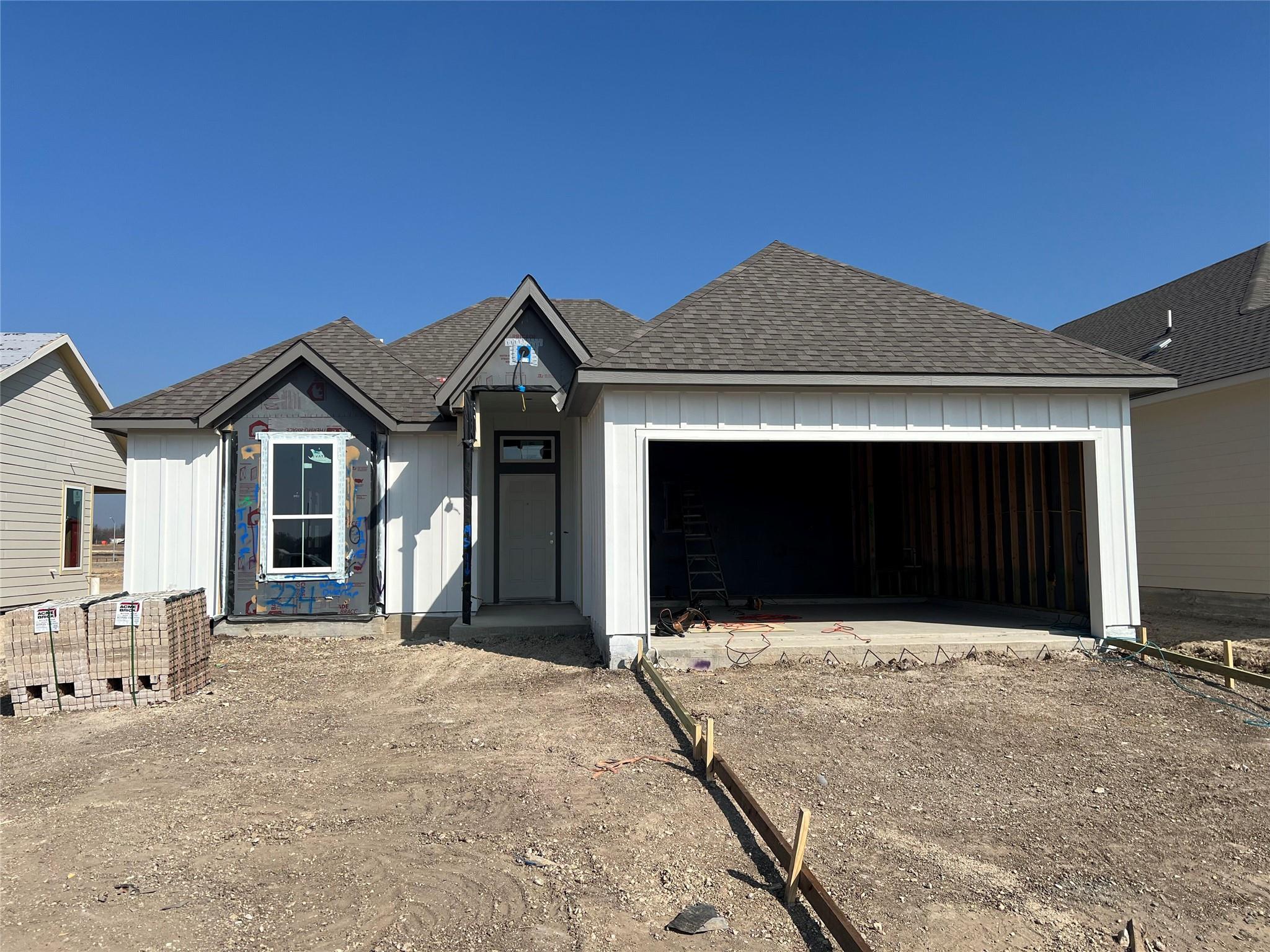 224 Gus Loop, Georgetown, TX 78626