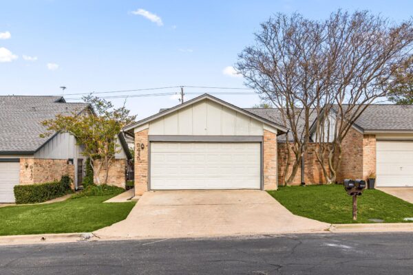 9445 Singing Quail Dr, Austin