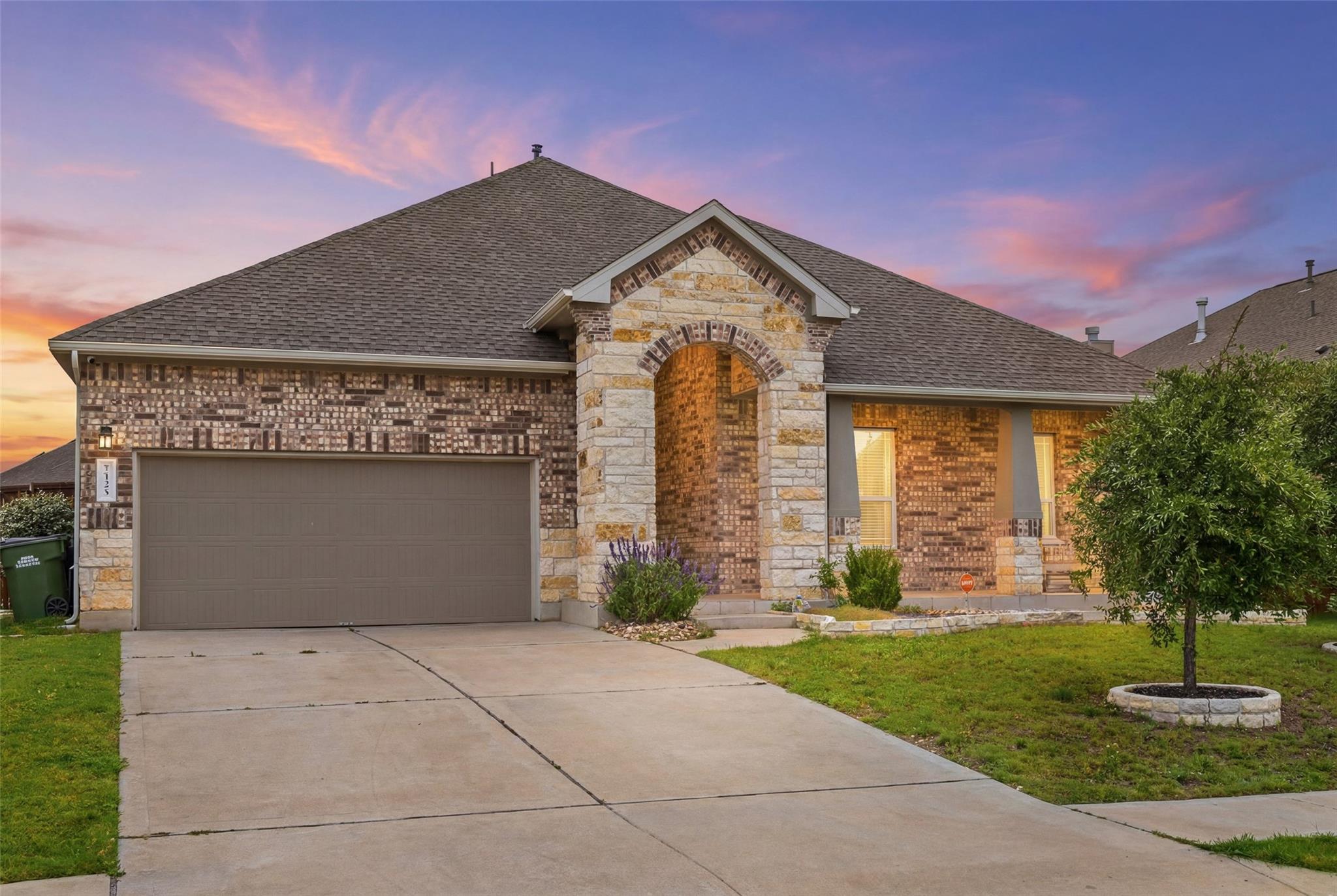 125 Callie Way, Liberty Hill, TX 78642