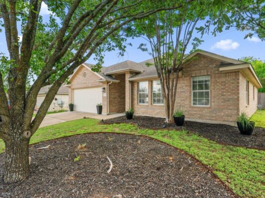 1201 Ridgewood Dr, Leander