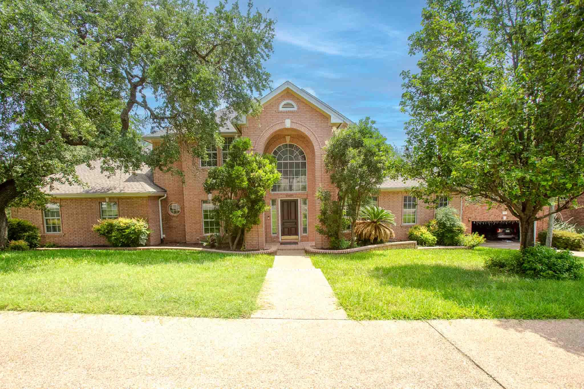 10609 Skyflower Dr, Austin, TX 78759